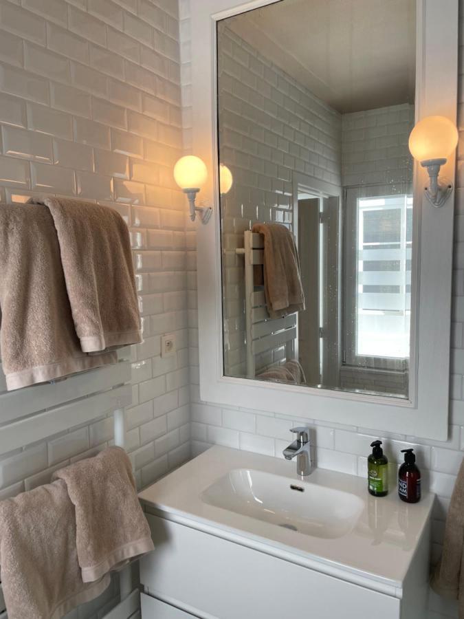 Le 25, Duplex Elegant Au Coeur Du Pietonnier Historique Apartment Namur Luaran gambar